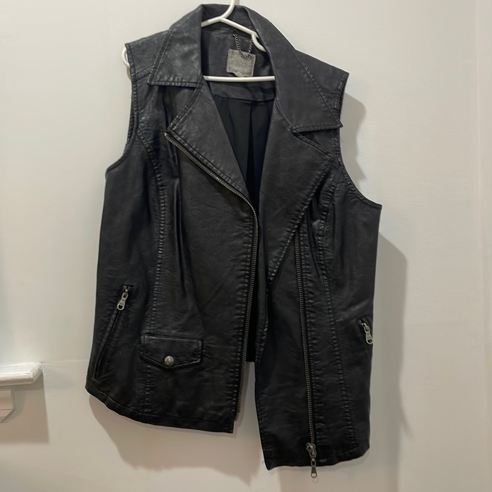 Black Swan leather vest size small